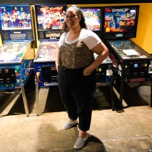 Meet your Posher, Kendra